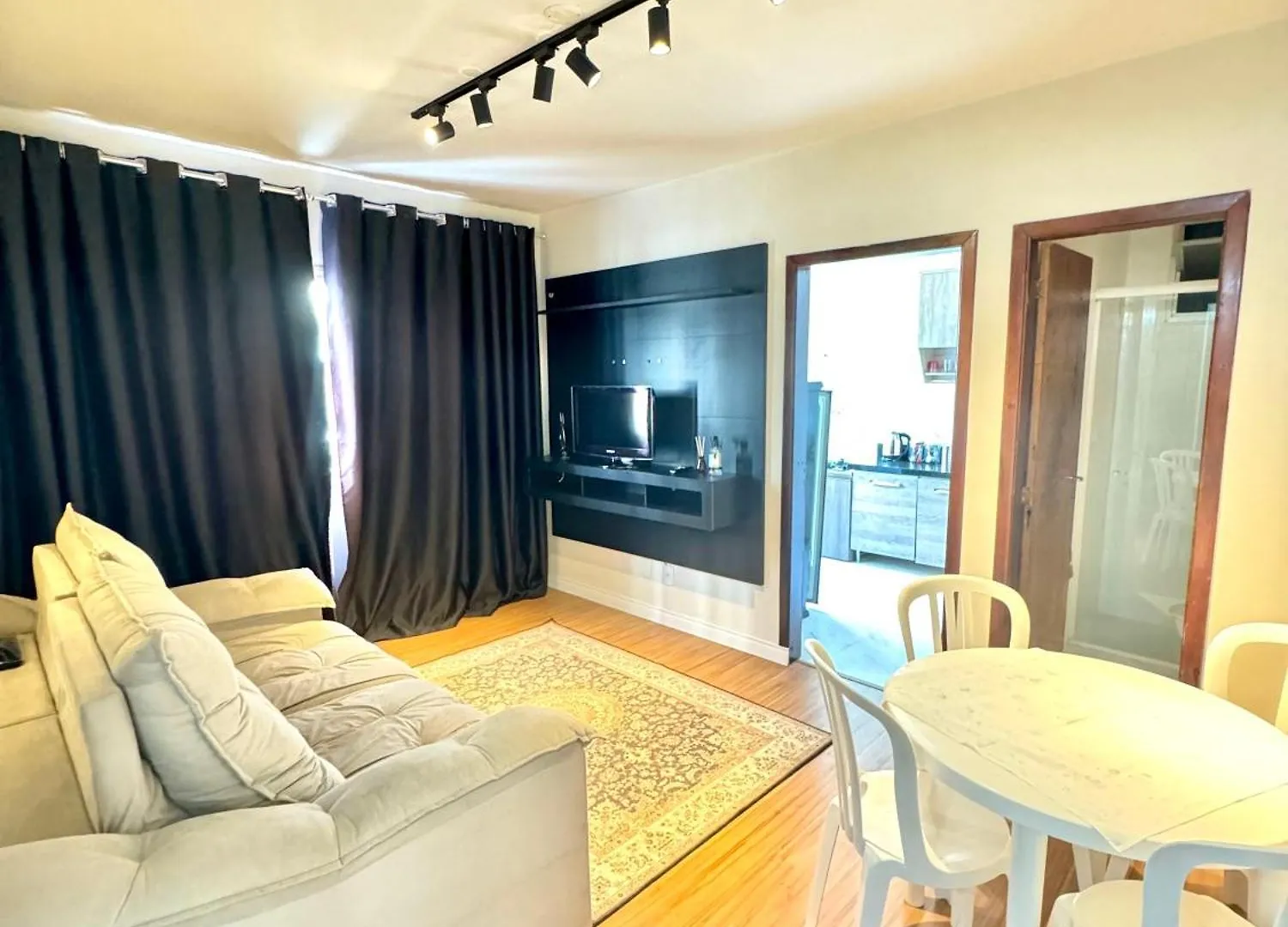 Apartamento No Centro Balneário Camboriú